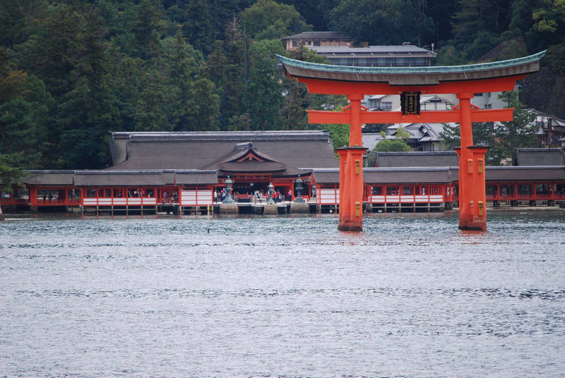 red torii in miyajima