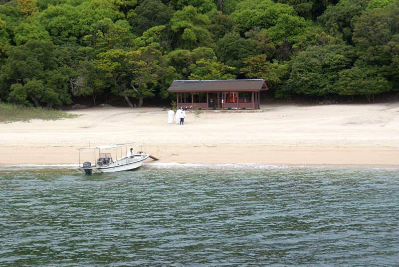 aonoriura shrine in miyajima on the beach