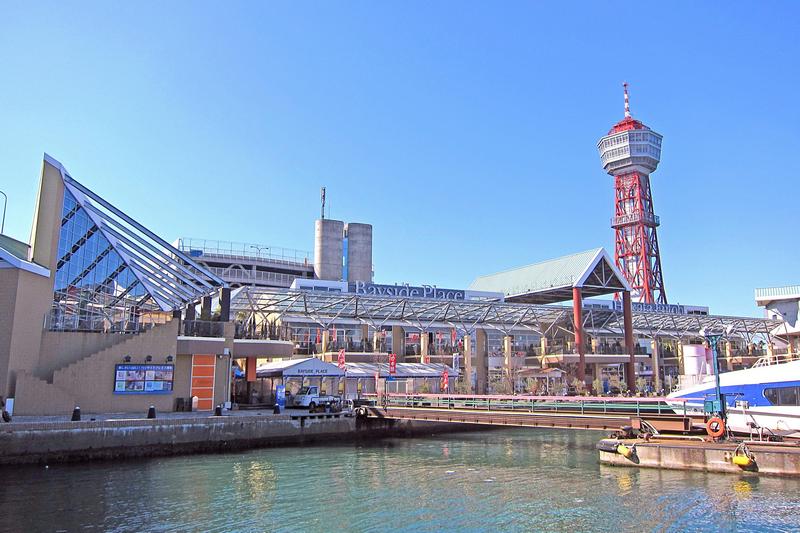 bayside place and hakata port tower