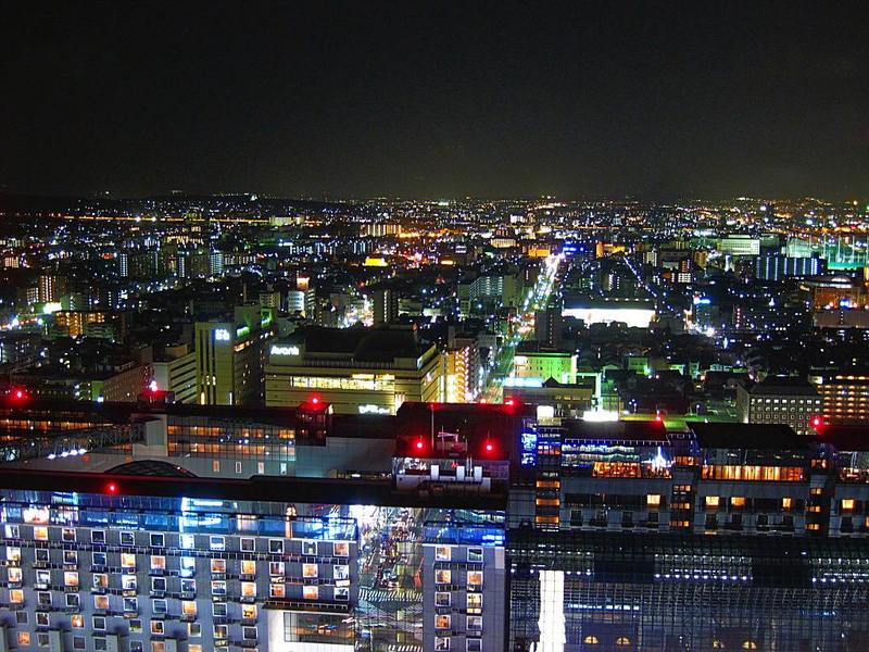 night view from kyoto tower looking south