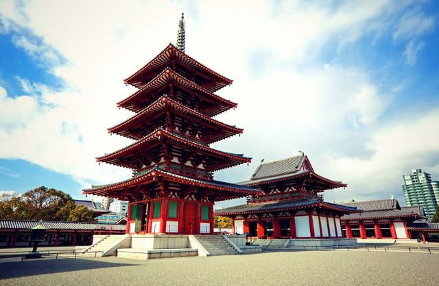 shitennoji pagoda