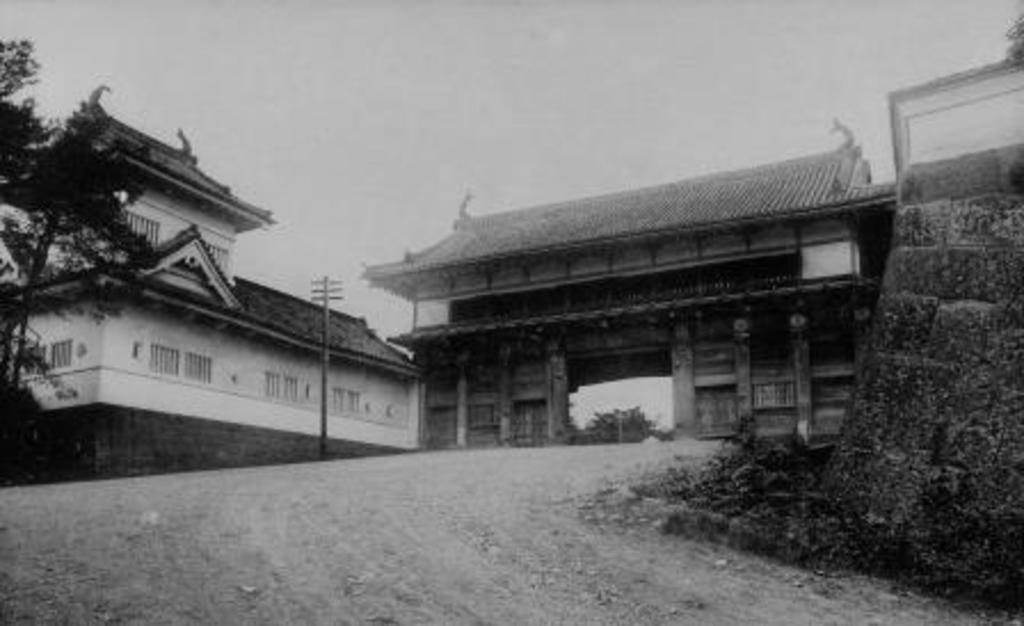 La Wakiyagura e Otemon Gate prima di venire distrutti