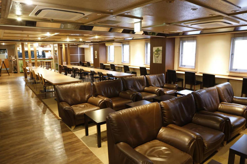 capsule hotel's common room