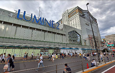 Lumine 2 shopping mall Shinjuku