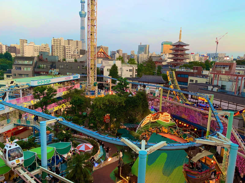hanayashiki amusement park