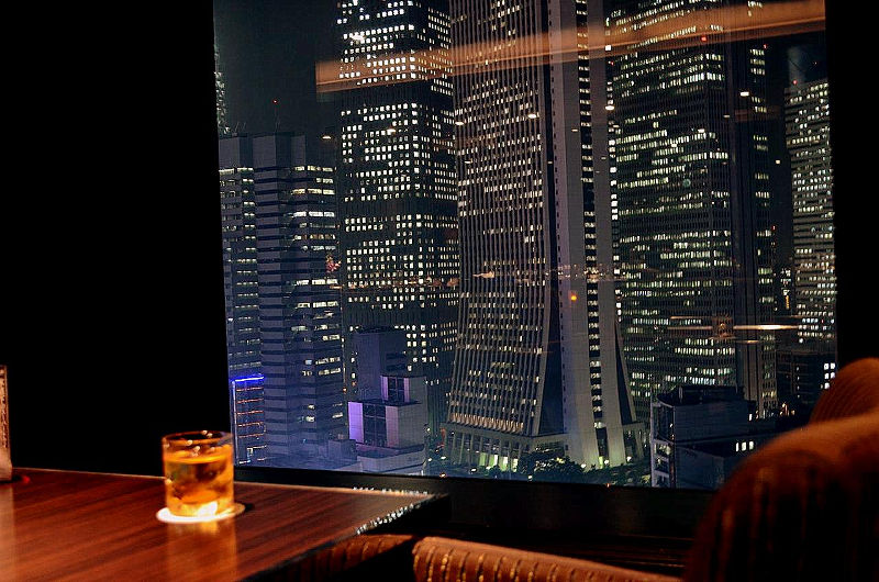 shinjuku vista nocturna desde pisos mas altos de un hotel