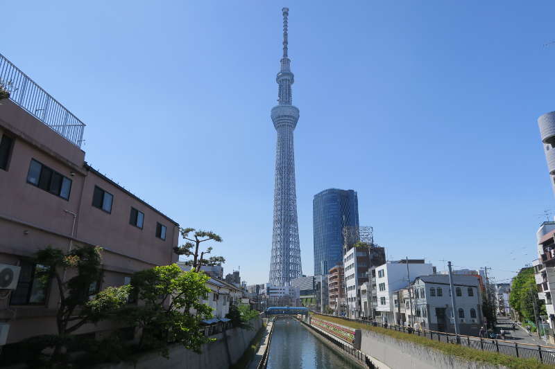 close view of tokyo Skytree