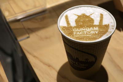 gundam cafe yokohama latte art